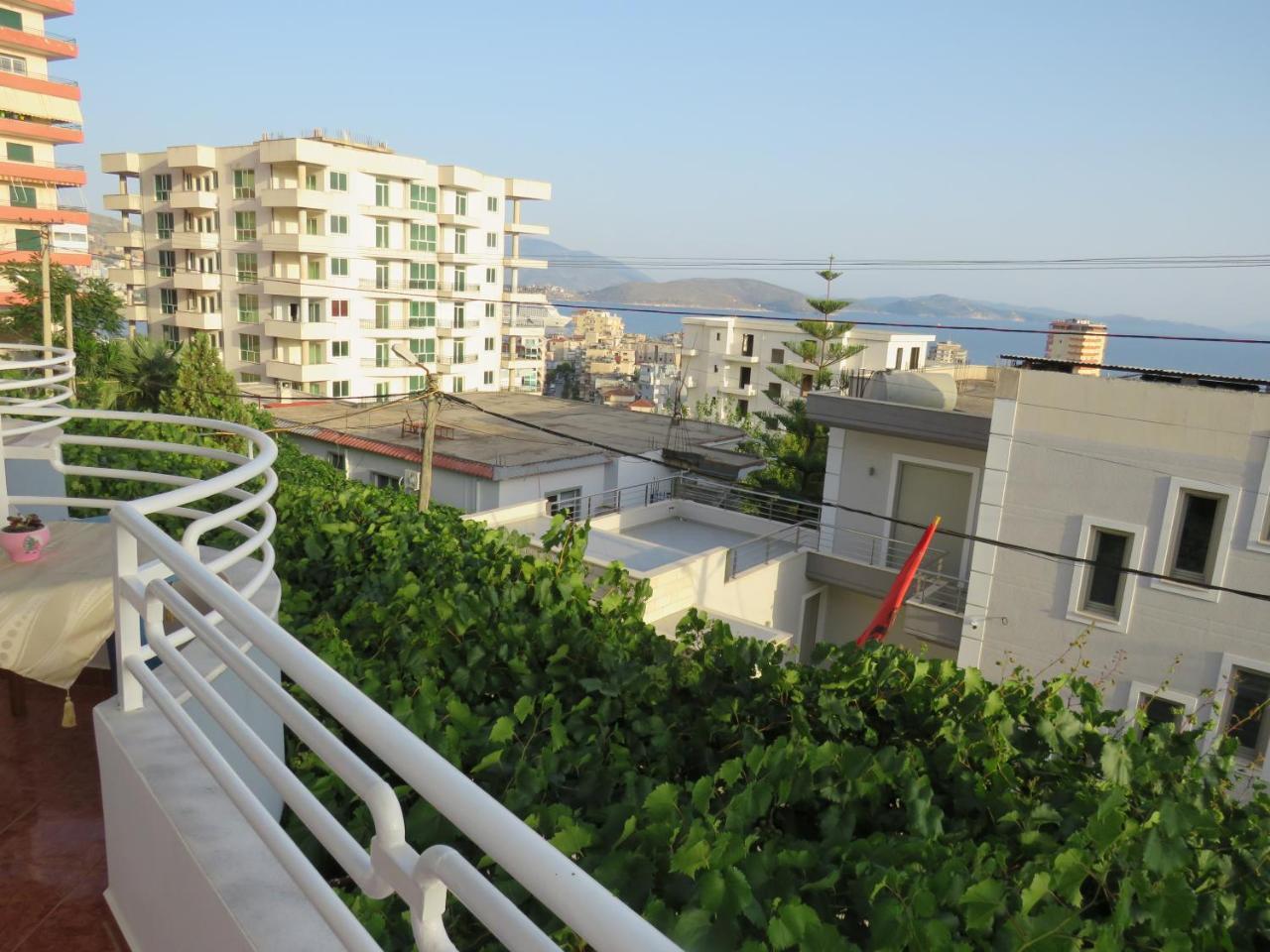 Vila Floban & Mirdar Koshi Sarande Luaran gambar