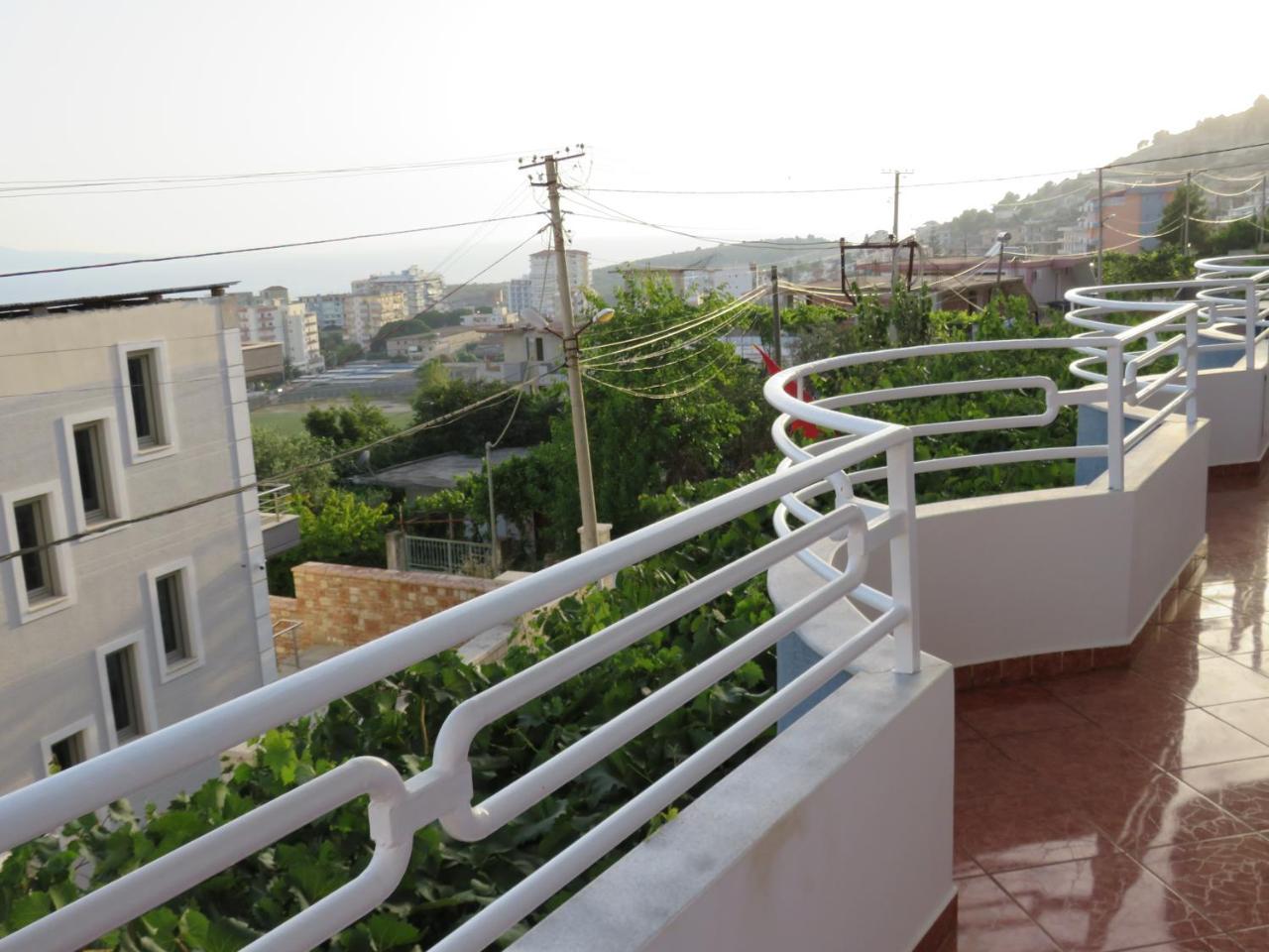 Vila Floban & Mirdar Koshi Sarande Luaran gambar